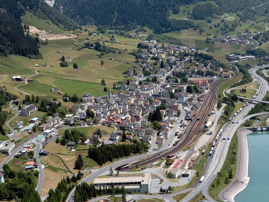 Compro auto ad Airolo – Servizio rapido e pagamento in contanti